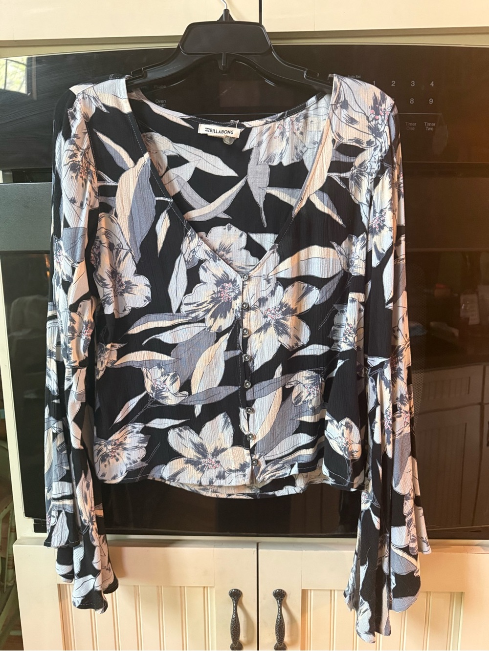 Billabong Black and White Floral V-Neck Button Blouse